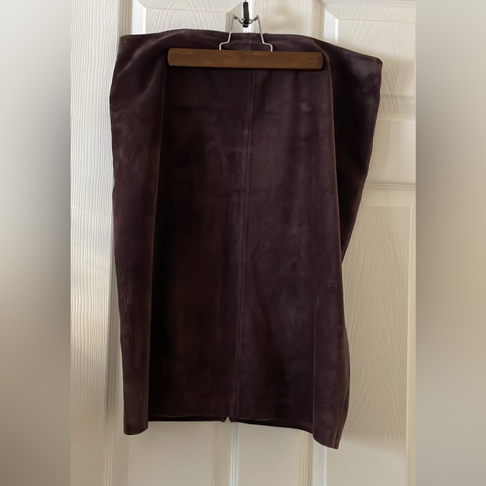 Danier oxblood red brown plum suede leather skirt
